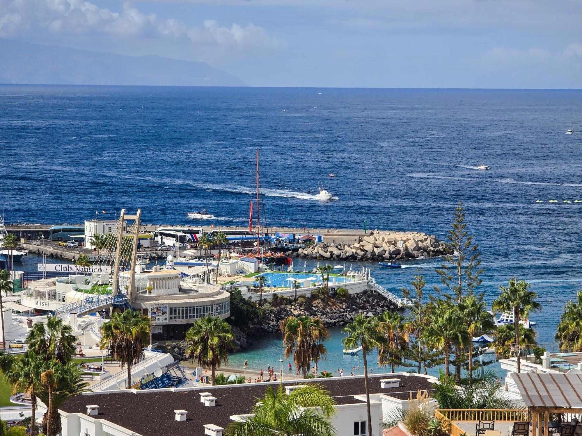 Aqua Sun Los Geranios By Helloapartments Costa Adeje  Extérieur photo